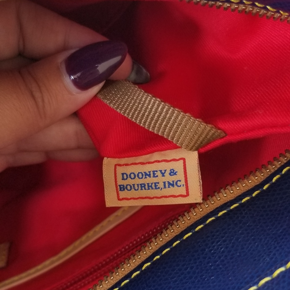 Dooney & Bourke Tote Bag - Picture 2 of 7